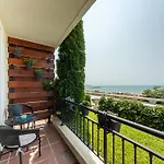 Caricia Complex Carpe Diem - Sea View , Free Parking & Swimming Pool * Балчик