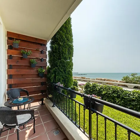 Caricia Complex Carpe Diem - Sea View , Free Parking & Swimming Pool * 巴尔奇克