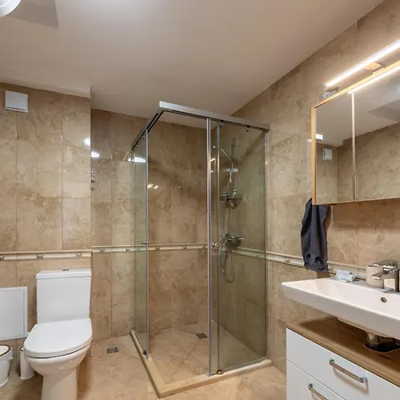 Caricia Complex Carpe Diem - Sea View & Free Parking בלצ'יק