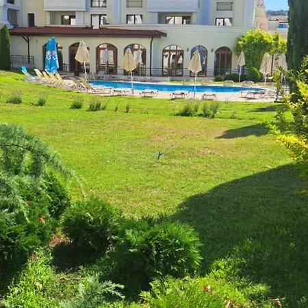 Caricia Complex Carpe Diem - Sea View , Free Parking & Swimming Pool * 巴尔奇克
