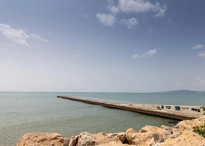 Caricia Complex Carpe Diem - Sea View , Free Parking & Swimming Pool Apartment Balchik