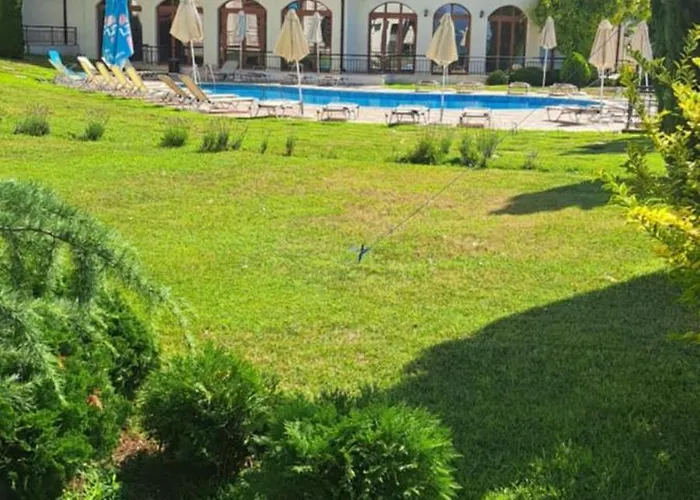 Caricia Complex Carpe Diem - Sea View , Free Parking & Swimming Pool * Balchik